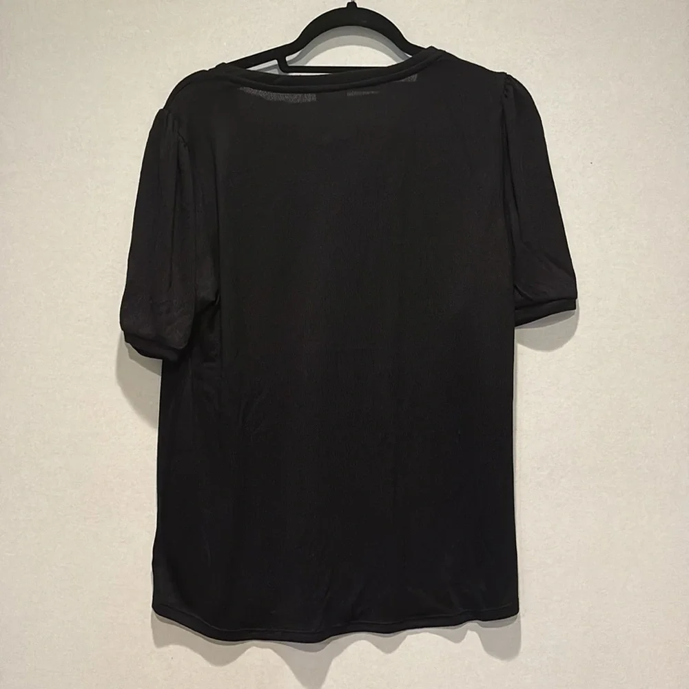 Mod Ref - Women's V-Neck Puff Sleeve Shirts. Size XL. Light Blue and black. NWT - Picture 9 of 11